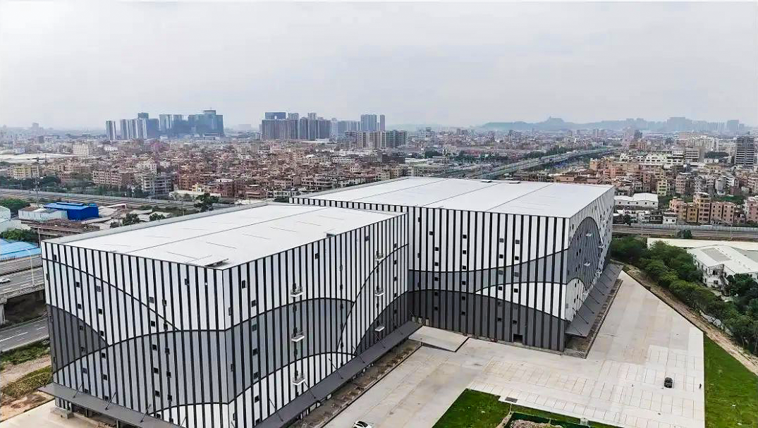 破紀錄！快意26臺電梯高效交付，賦能大灣區智慧倉儲項目