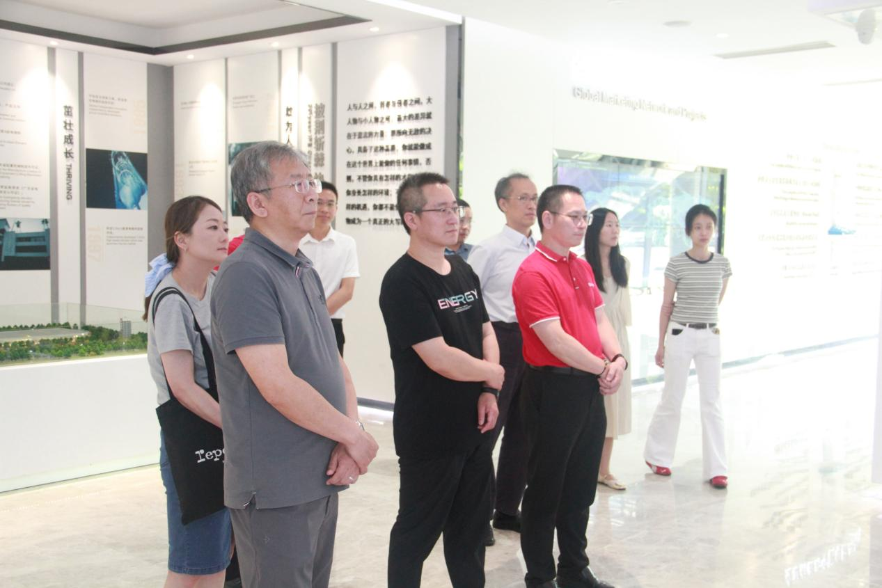 快意電梯迎中國特檢院專家，共探電梯安全新高度！ 